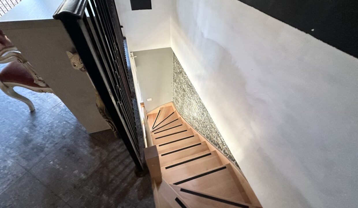 Detached House Gravedona ed Uniti with Garden