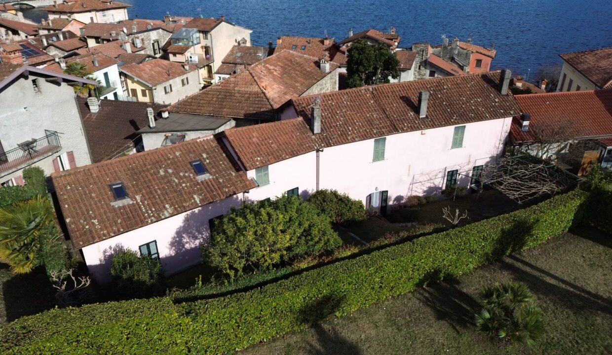 House Gravedona ed Uniti Lake Como with Garden
