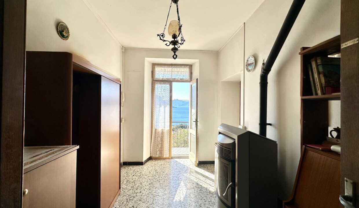 Detached House San Siro with Lake View