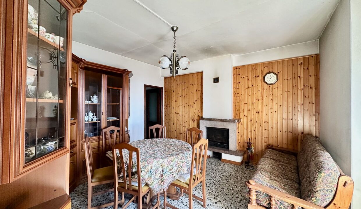 Detached House San Siro with Lake View