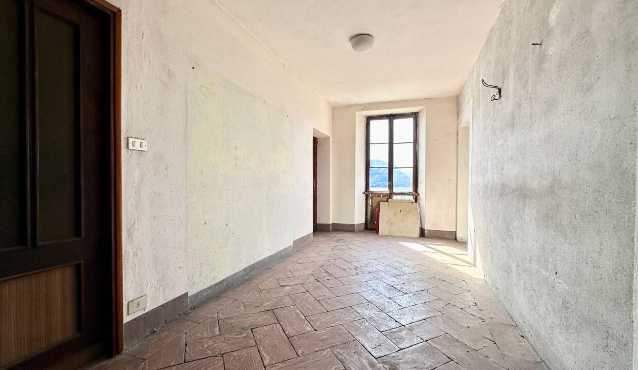 Detached House San Siro with Lake View