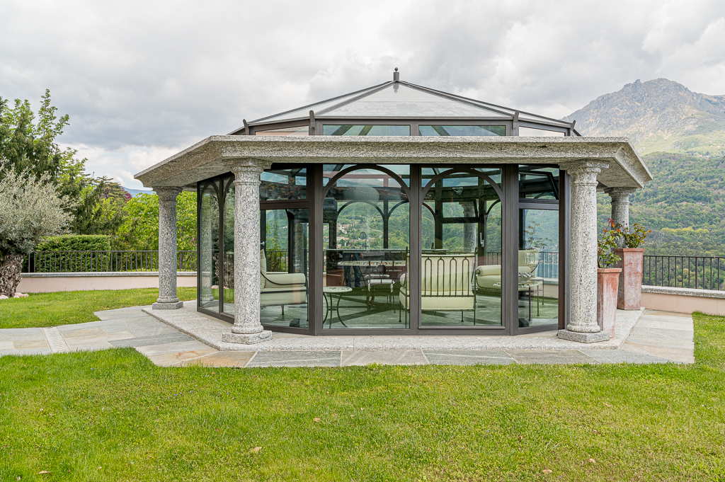Elegante Villa a Croce con Vista Lago di Como15