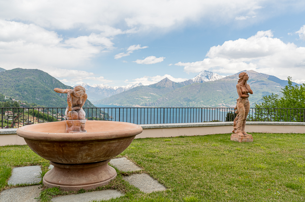 Elegante Villa a Croce con Vista Lago di Como16