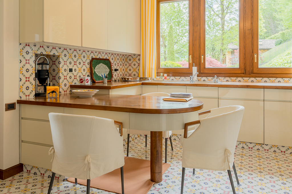 Elegante Villa a Croce con Vista Lago di Como26