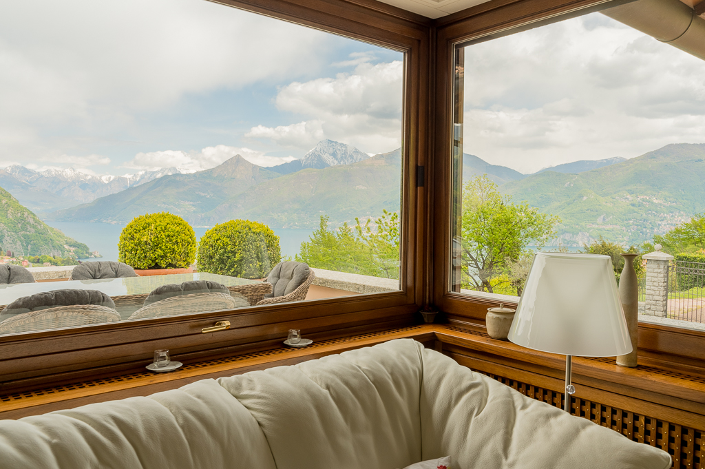 Elegante Villa a Croce con Vista Lago di Como36