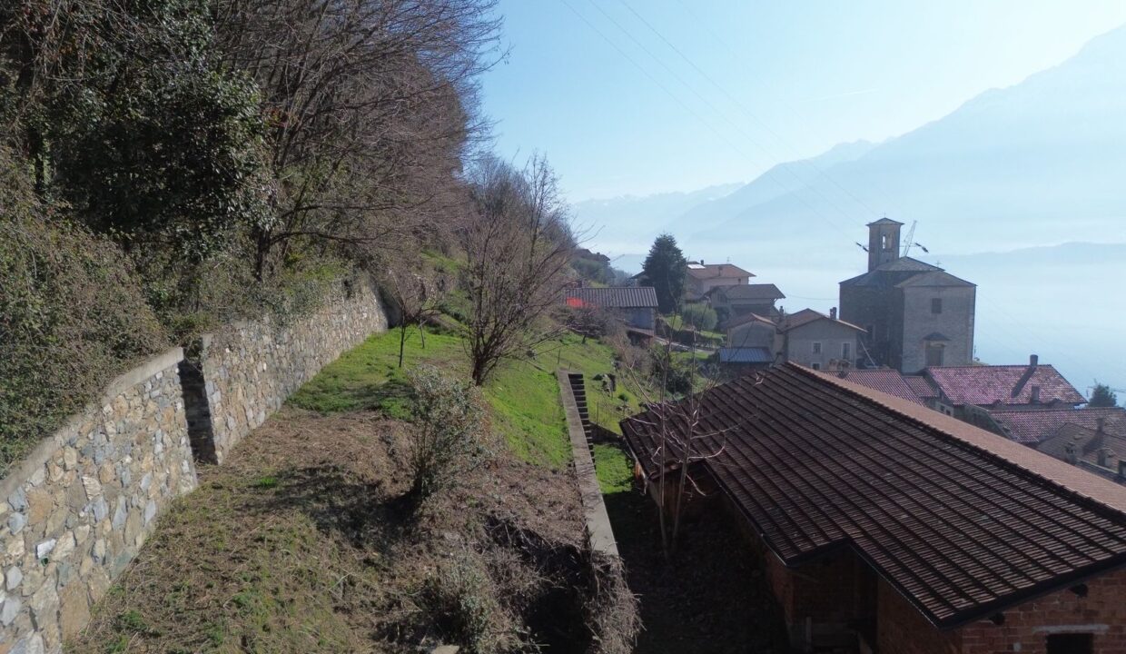 Lake Como Gravedona ed Uniti Building Plot with Lake View