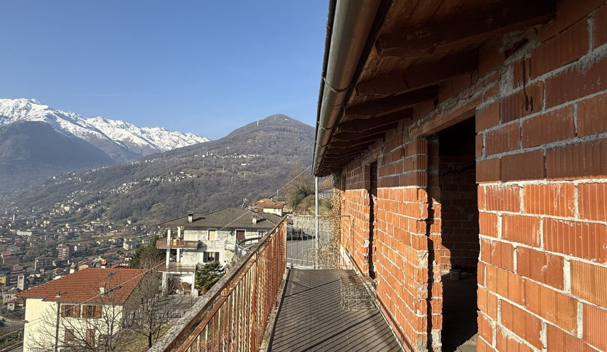 Lake Como Gravedona ed Uniti Building Plot with Lake View