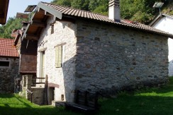 Rustico Pianello del Lario With Cellar