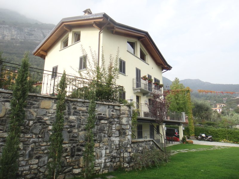 Lake Como Mezzegra Villa with private garden