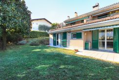 Apartment Griante with lake view and garden
