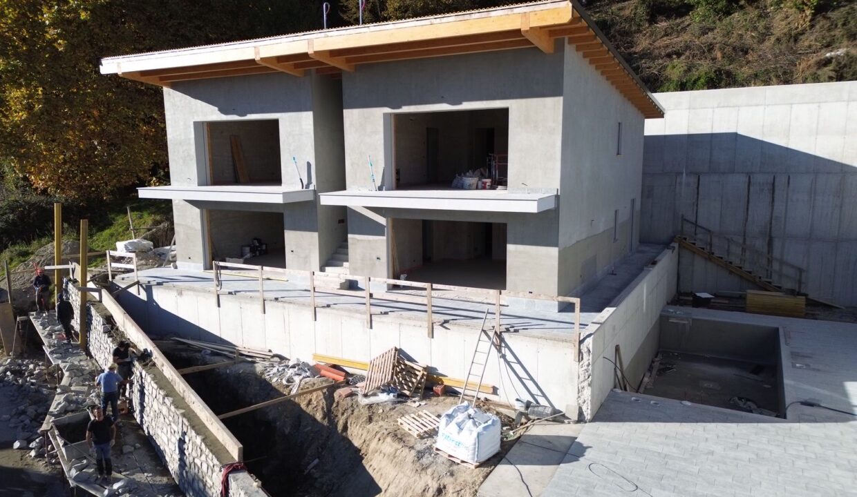 Lake Como Vercana Modern Apartments with Pool