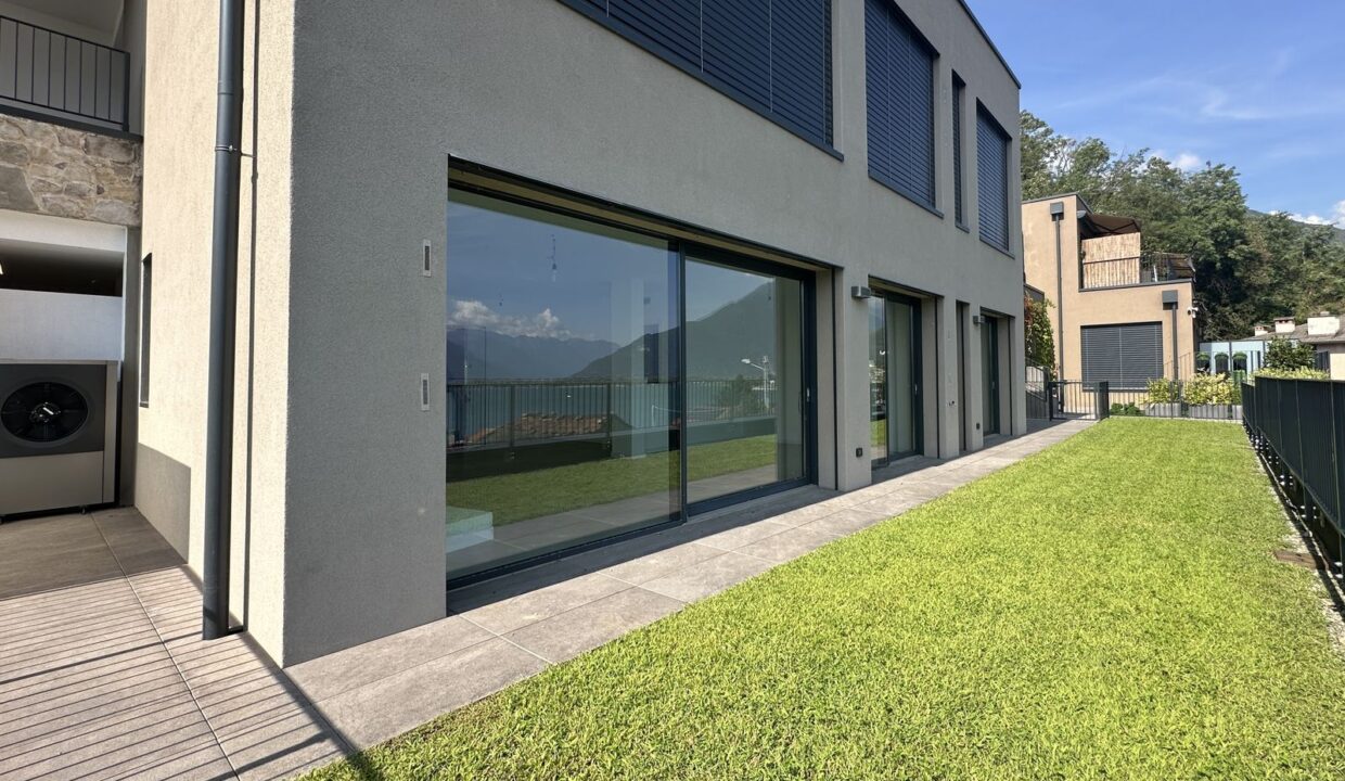 Luxury Class A Apartment with Private Garden and Lake View – Lake Como
