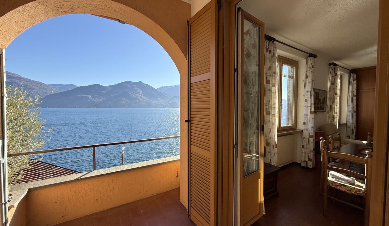 Villa Menaggio with Direct Access to the Lake