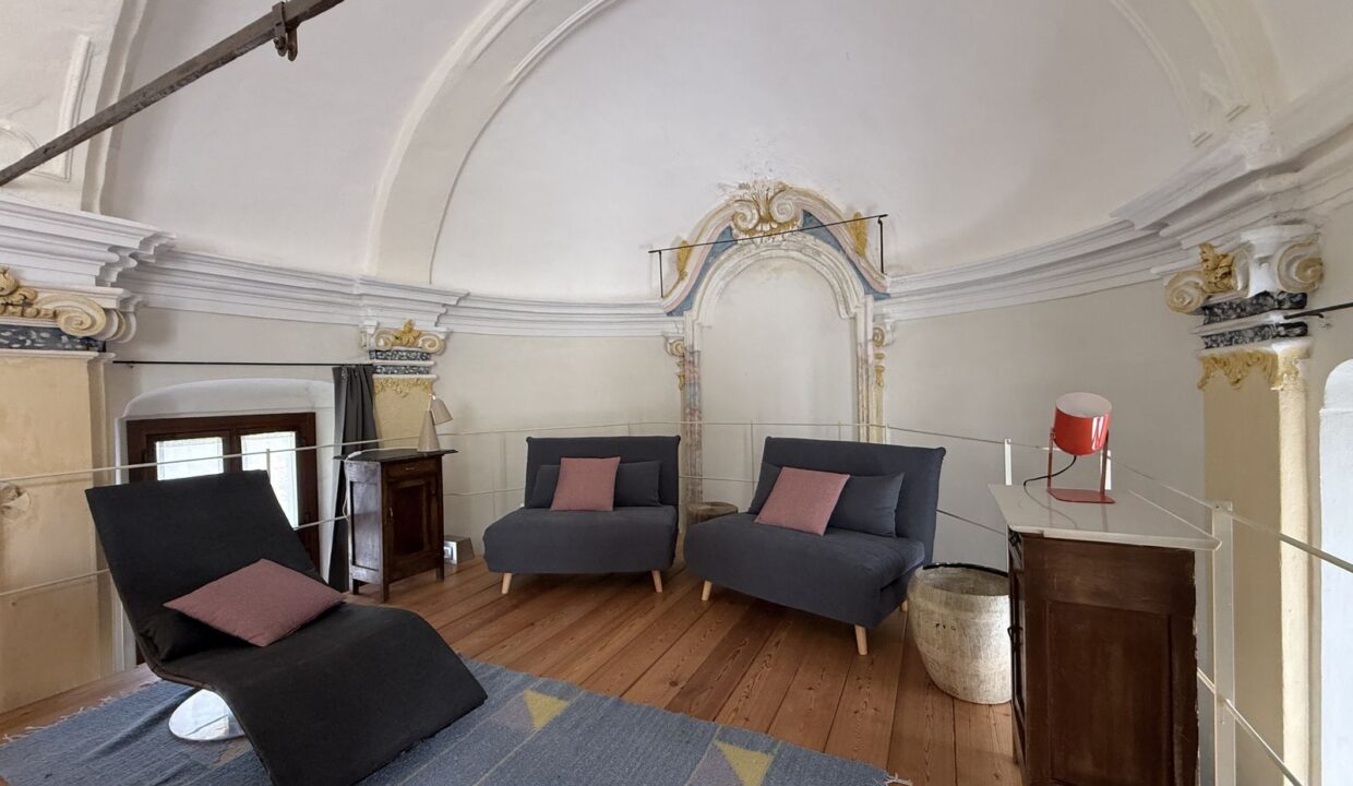 Restored Historic Property in Gravedona ed Uniti