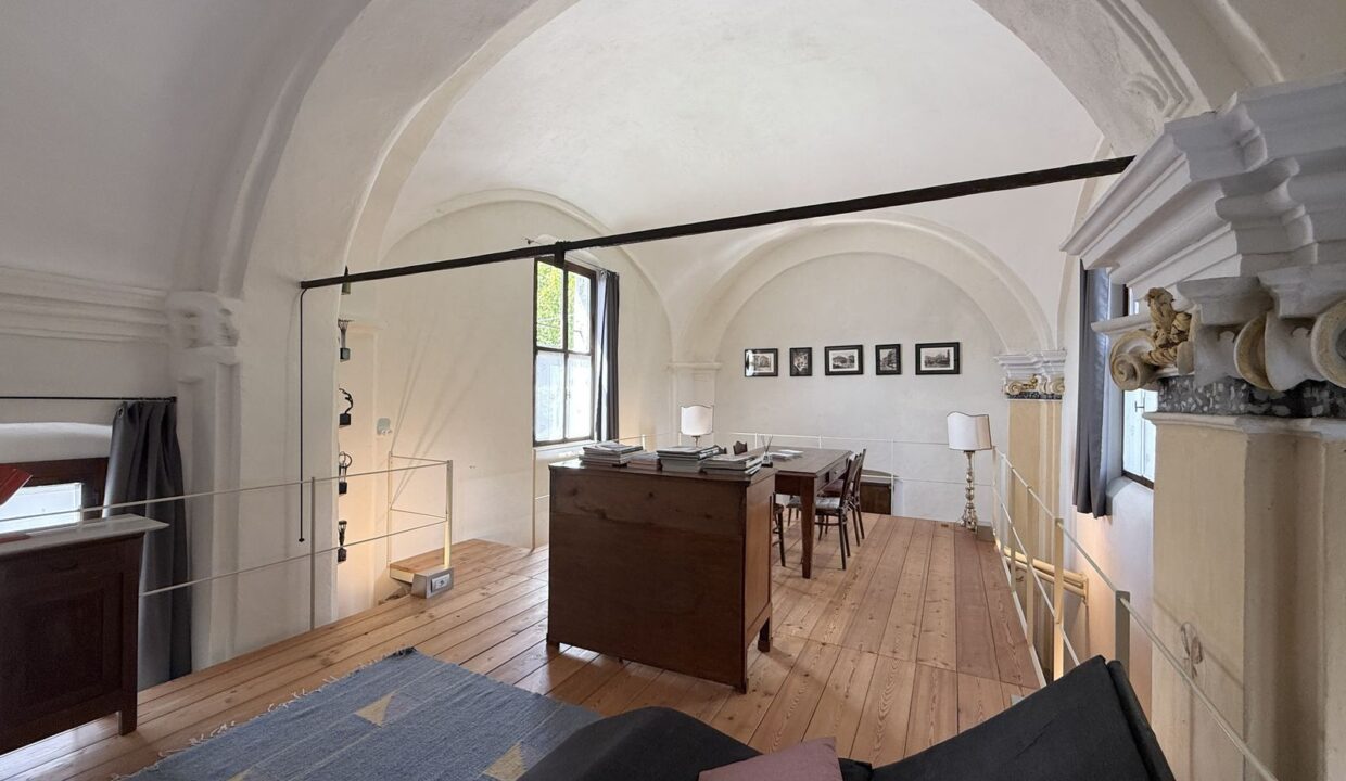 Restored Historic Property in Gravedona ed Uniti