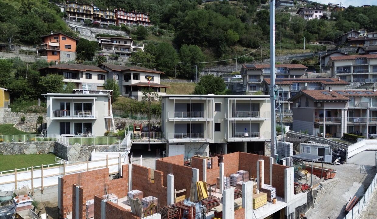 Apartments Domaso Lake Como with Pool