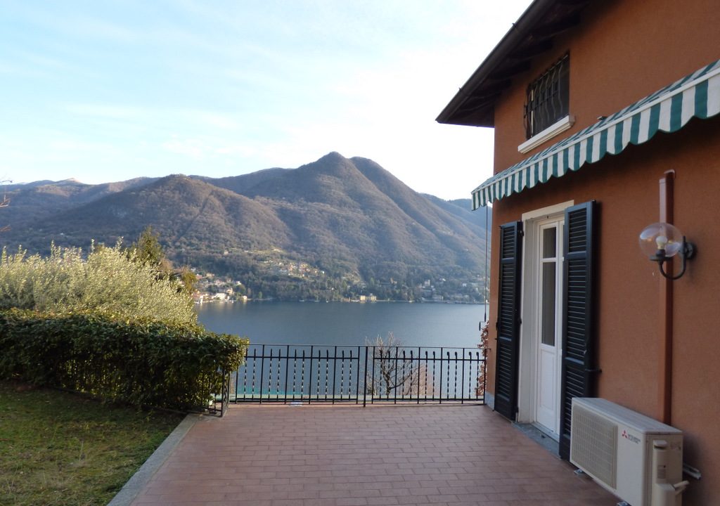 Moltrasio Villa with Lake Como view