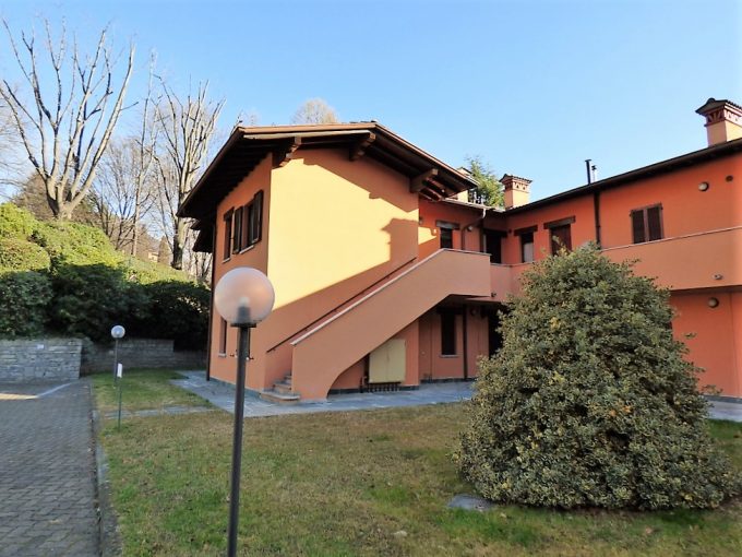 Apartment Lake Como Menaggio with garage - residence