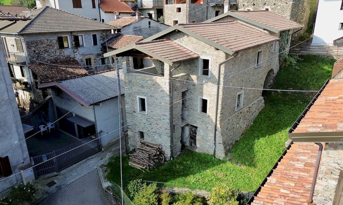 Lake Como Gravedona ed Uniti Stone House with Garden