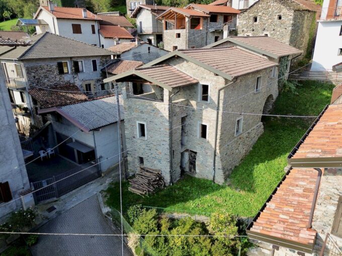 Lake Como Gravedona ed Uniti Stone House with Garden