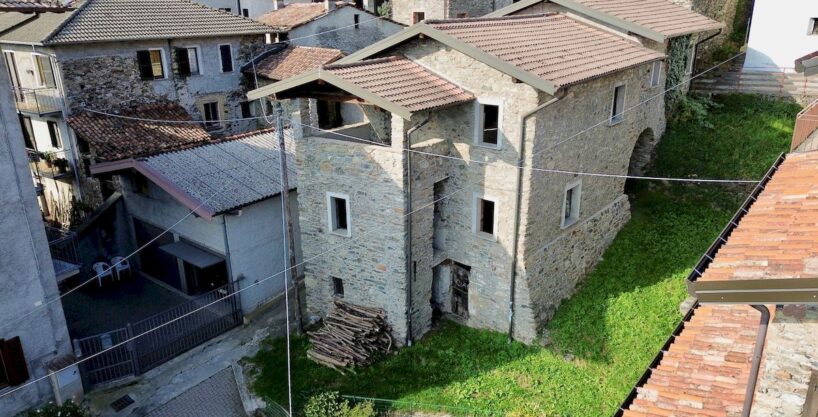 Lake Como Gravedona ed Uniti Stone House with Garden