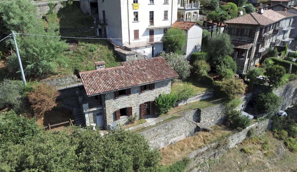 Lake Como Stone House with Garden San Siro