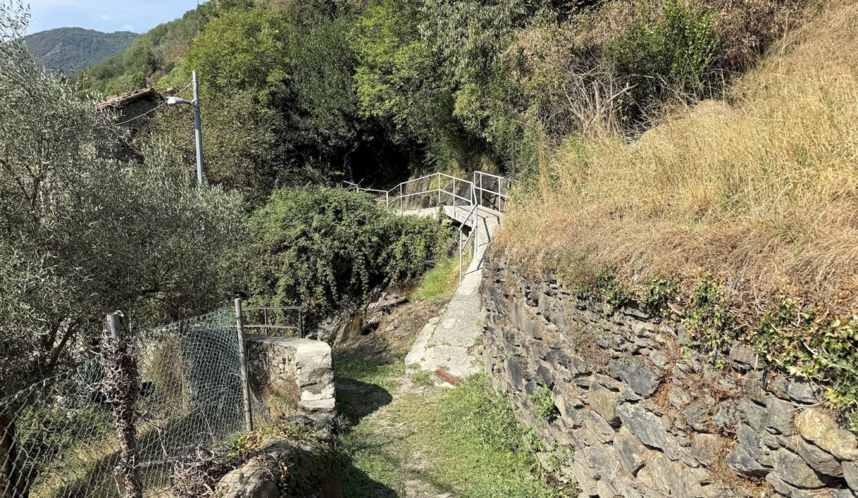 Lake Como Stone House with Garden San Siro