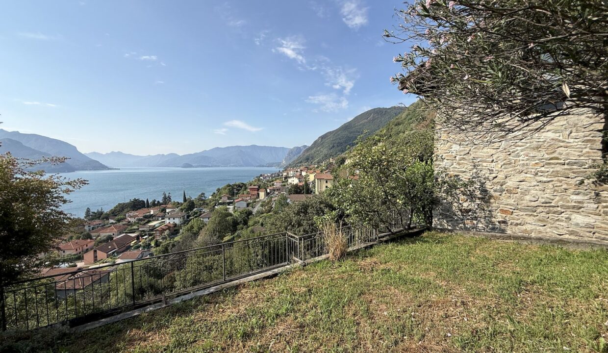 Lake Como Stone House with Garden San Siro