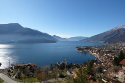 Gravedona ed Uniti House to Renovate lake view