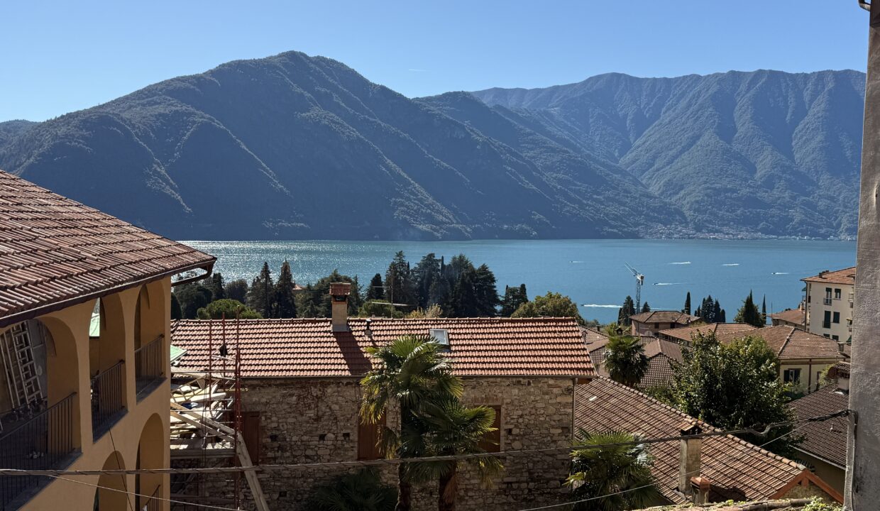 Tremezzo Porzione di Casa da Ristrutturare con Vista Lago 10