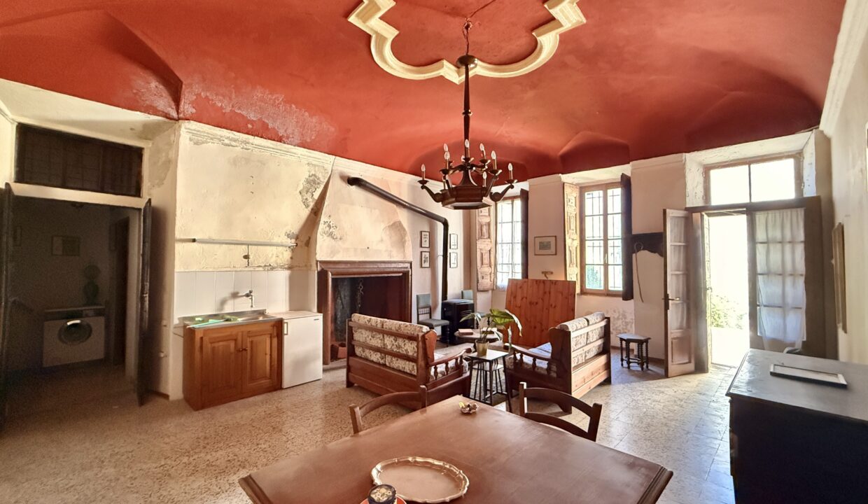 Tremezzo Porzione di Casa da Ristrutturare con Vista Lago 4