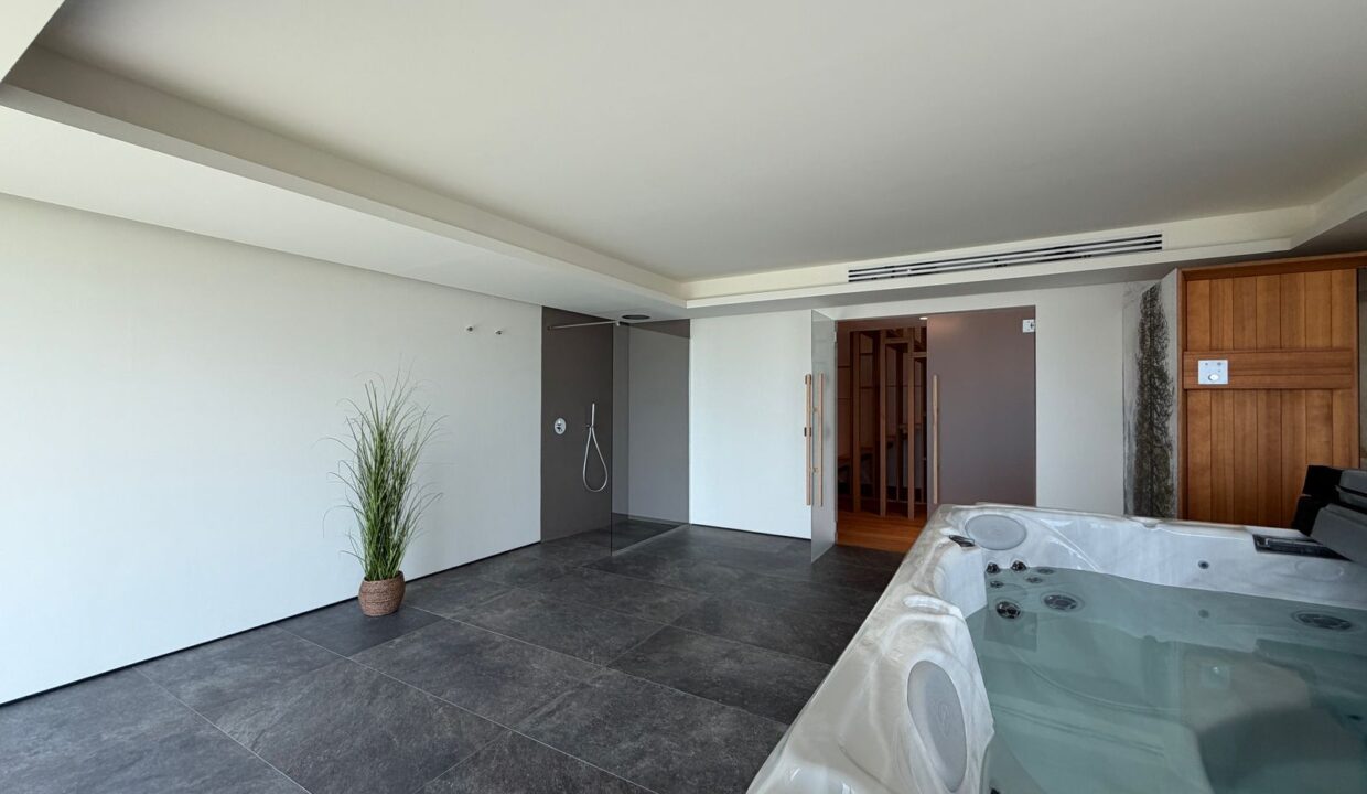 Lake Como Colico Design Villa with Swimming Pool