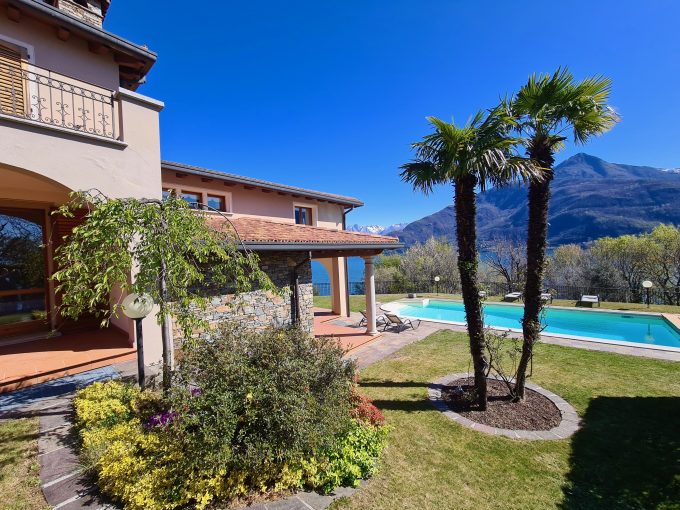 Lake Como Cremia Luxury Villa with Pool - sunny