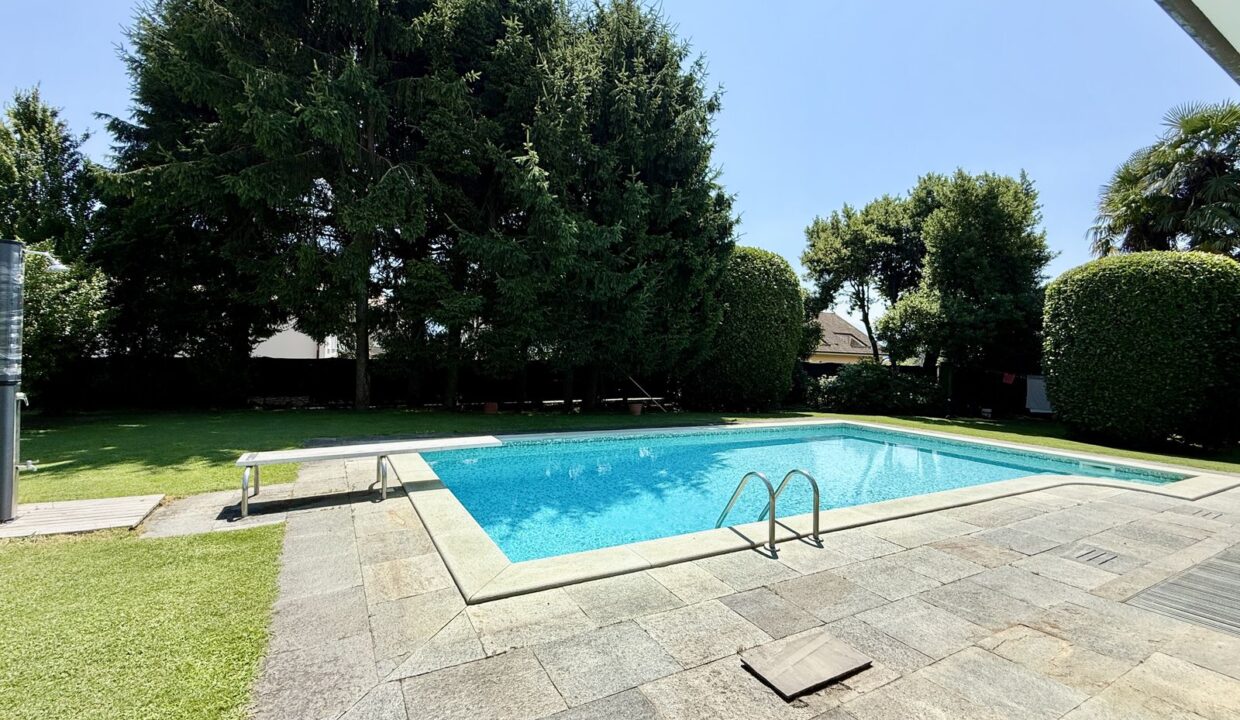 Villa Lake Como Gravedona ed Uniti with Swimming Pool