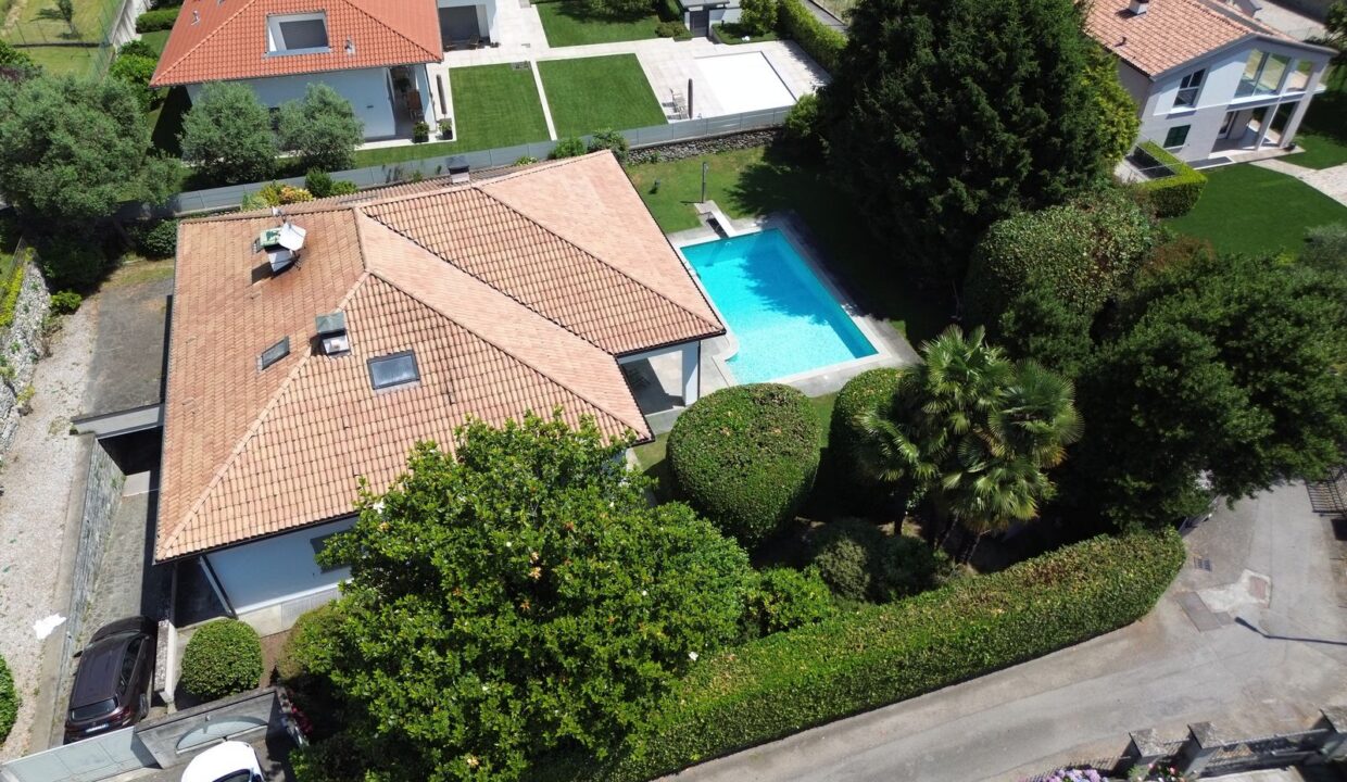 Villa Lake Como Gravedona ed Uniti with Swimming Pool
