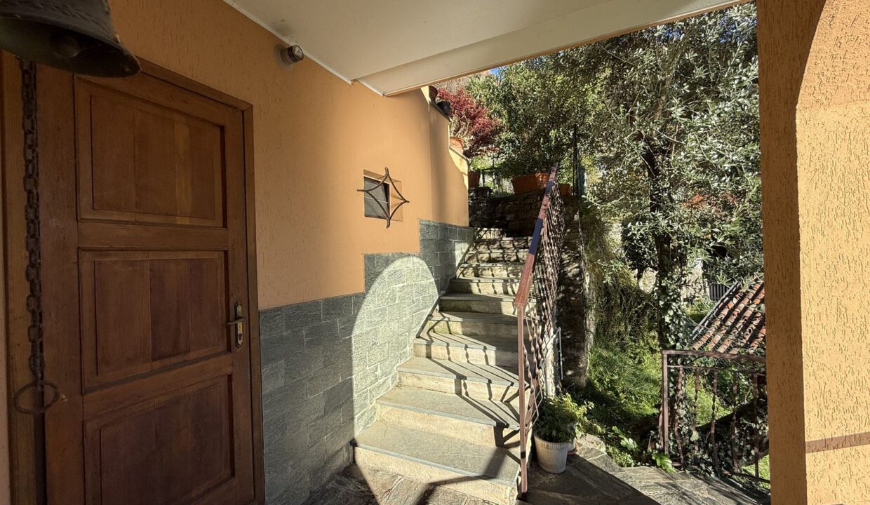Villa Menaggio with Direct Access to the Lake