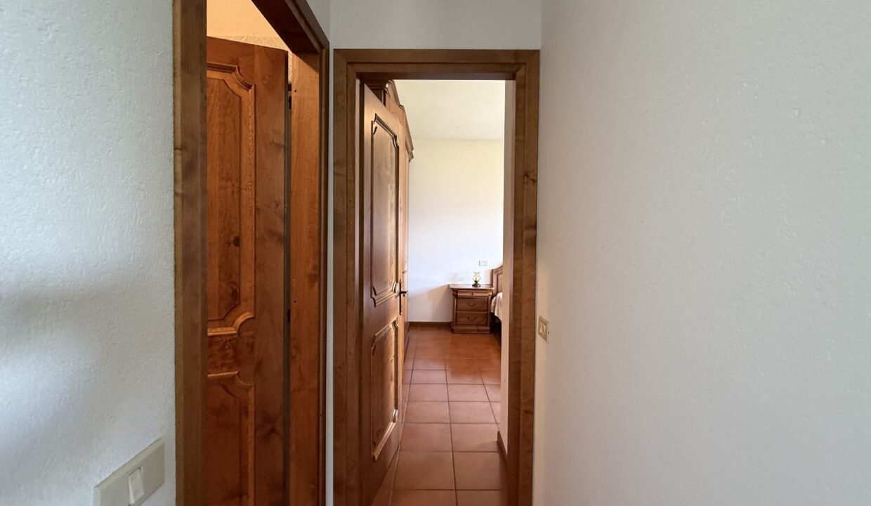Detached Villa with Lake View - Stazzona