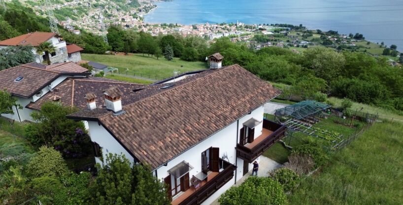 Detached Villa with Lake View - Stazzona