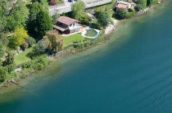 Detached Villa Front Lake Abbadia Lariana with Garden