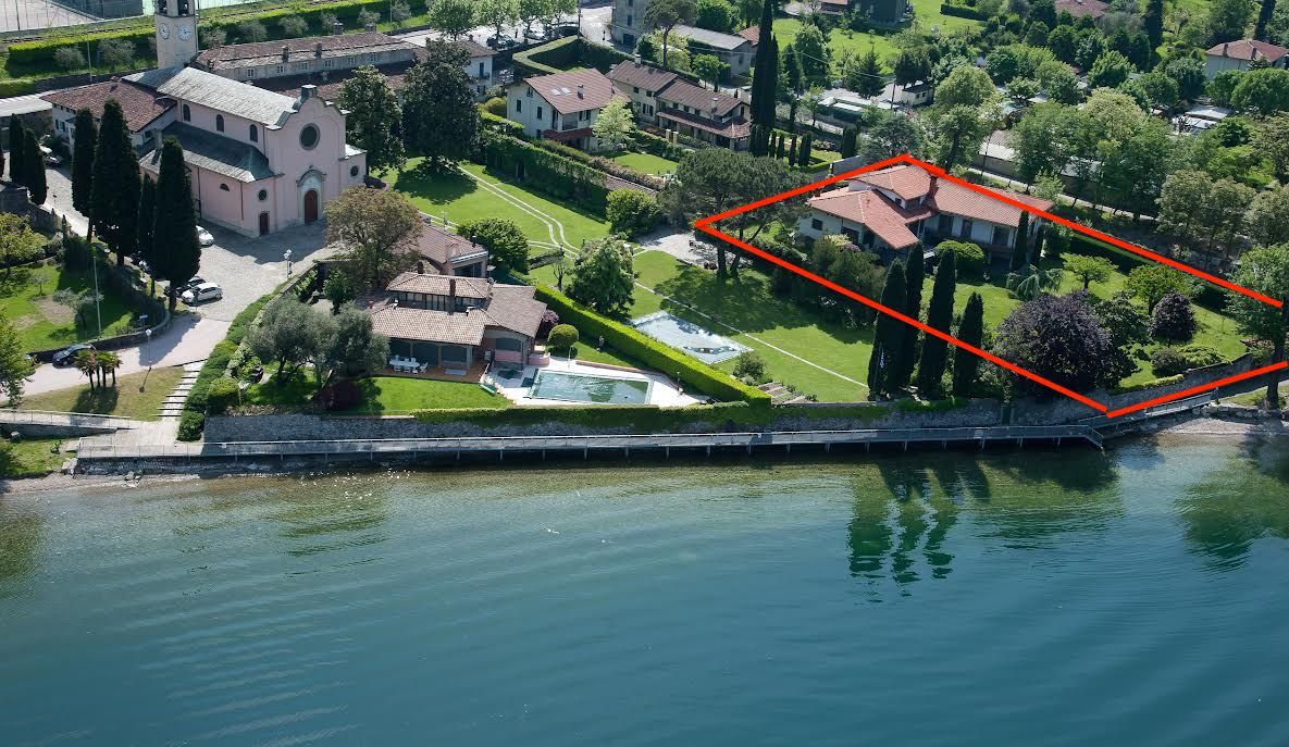 Villa Front Lake Como with Land Abbadia Lariana