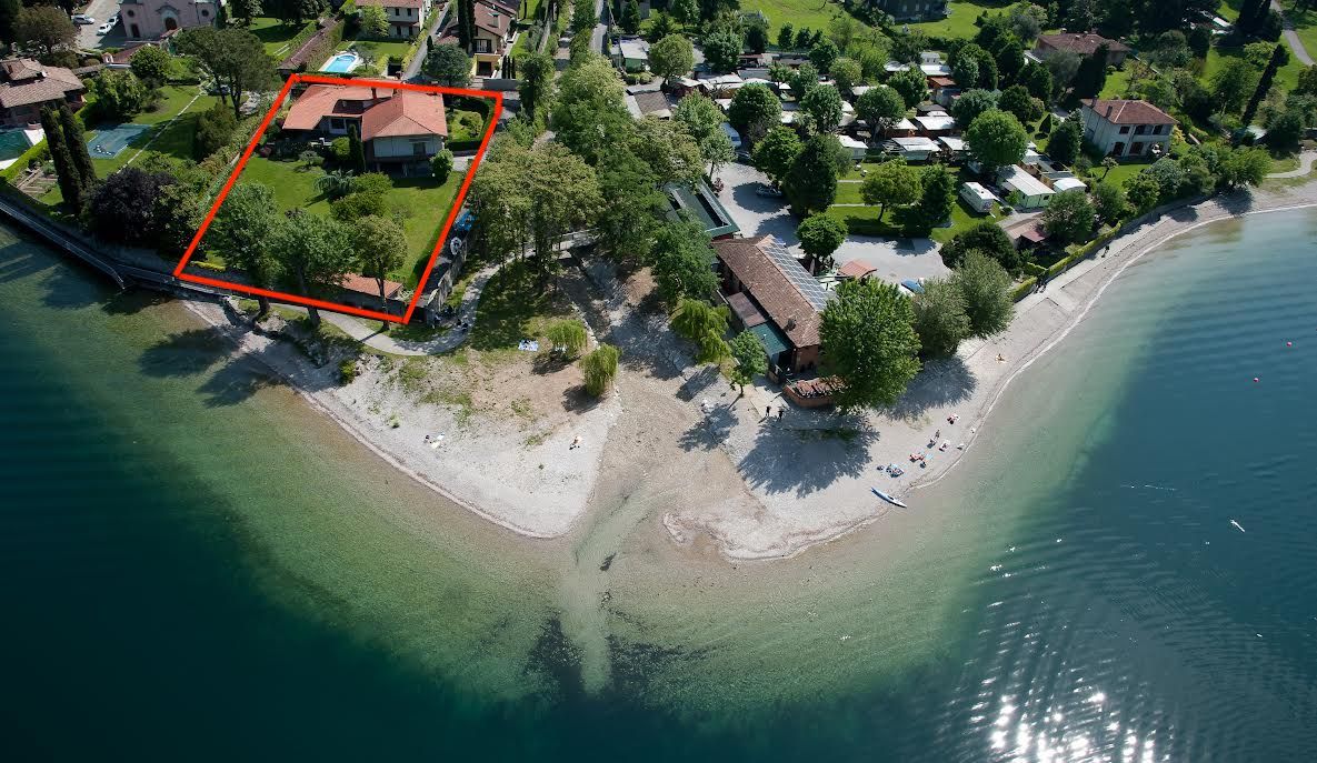 Villa Front Lake Como with Land Abbadia Lariana
