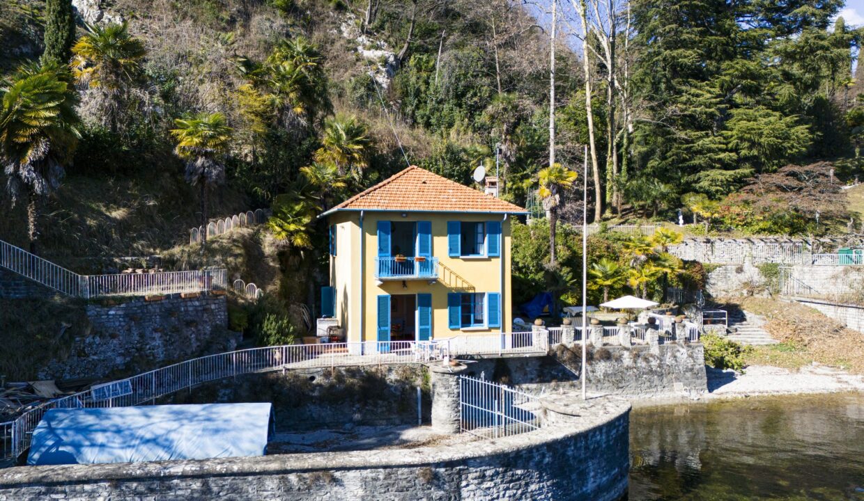 Lake Como Bellagio Villa with Dock