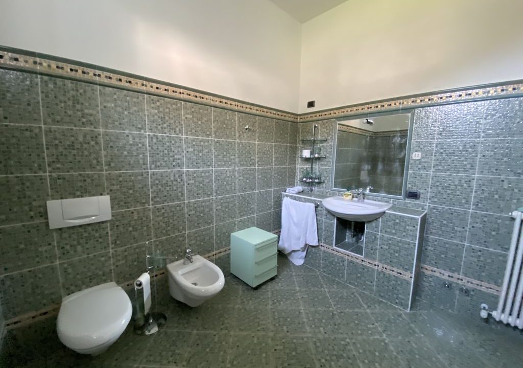 Villa Lake Como Domaso - bathroom