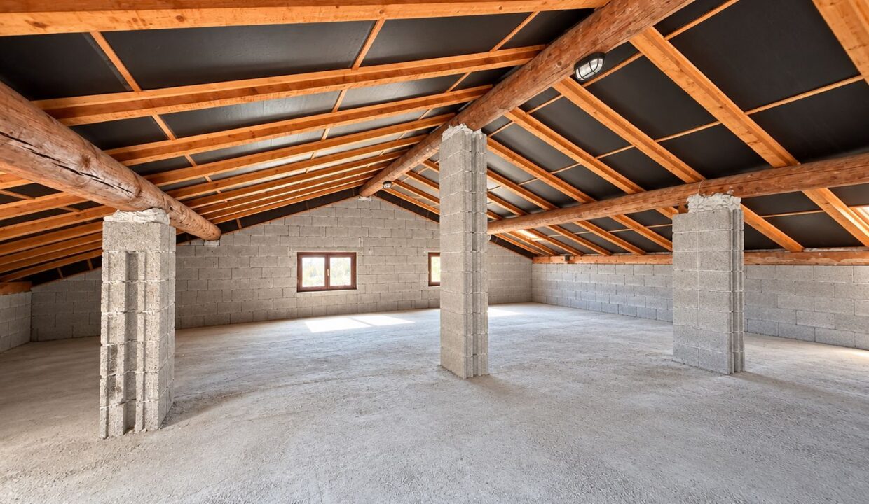 Lake Como Villa with Garden and Garage - Dongo