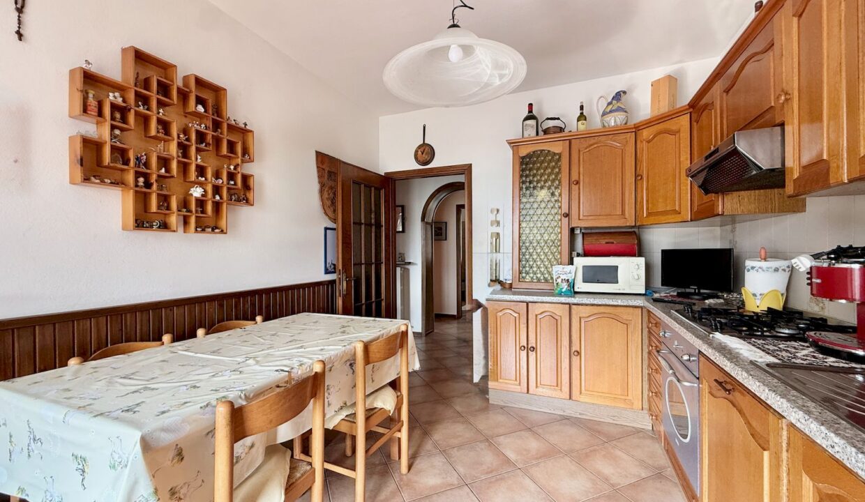 Lake Como Villa with Garden and Garage - Dongo