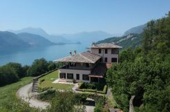 Luxury Villa Lake Como Mandello del Lario with Park
