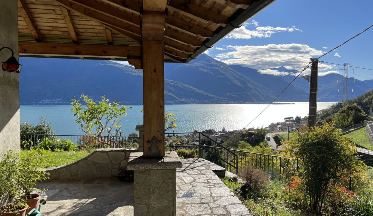 Lake Como Detached Villa with Garden Musso
