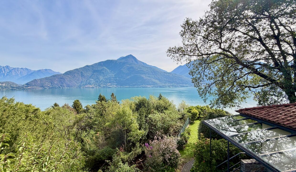 Lake Como Villa with Swimming Pool Pianello Lario