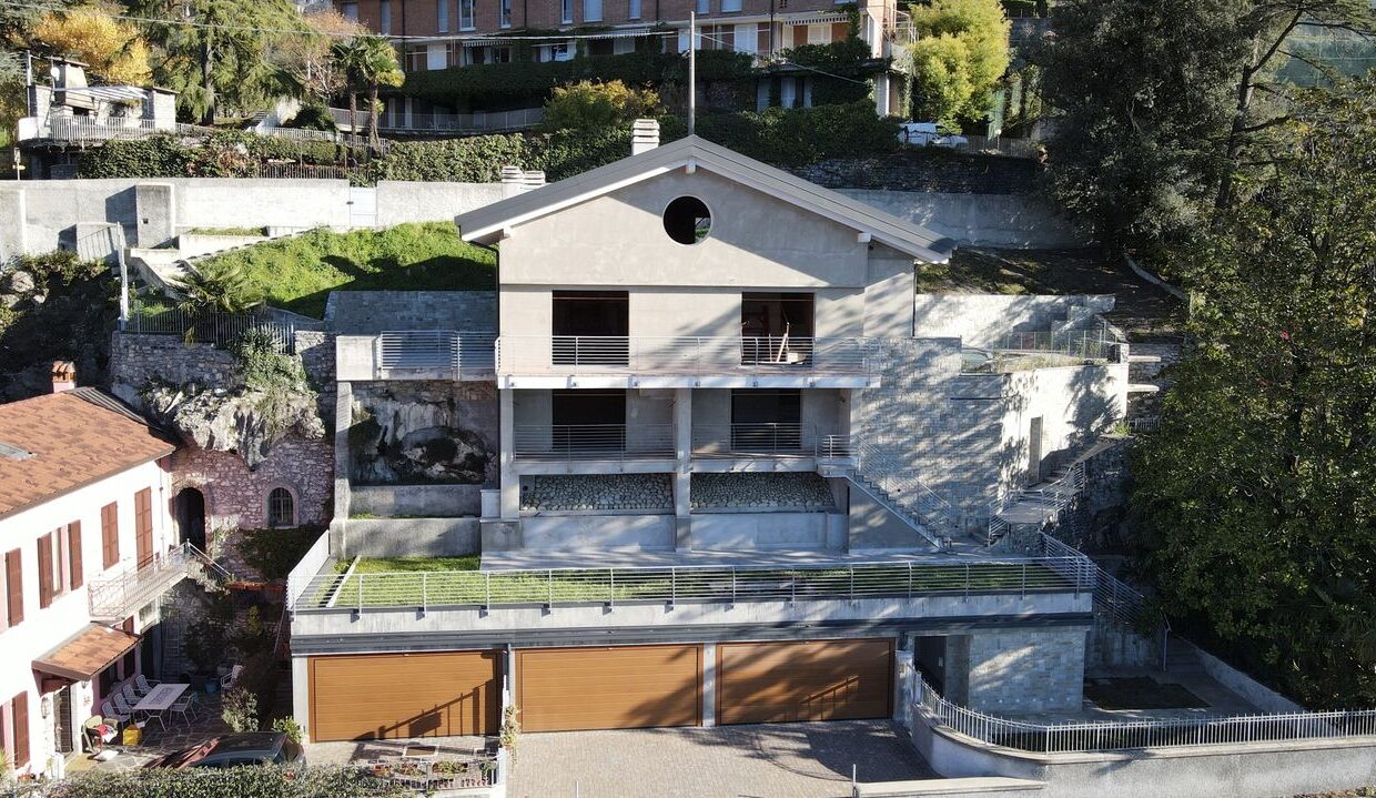 Lakefront Villa in Varenna