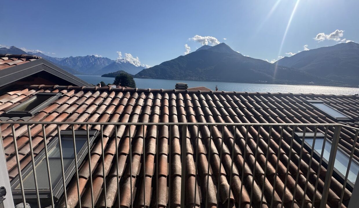 Lake Como House Residence with Swimming Pool